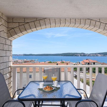 Apartments Eva Trogir Extérieur photo