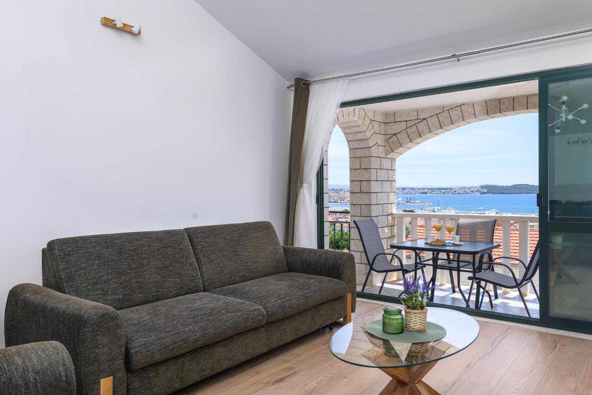 Apartments Eva Trogir Extérieur photo