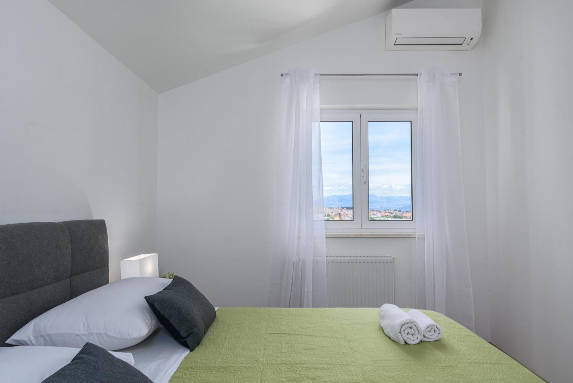 Apartments Eva Trogir Extérieur photo